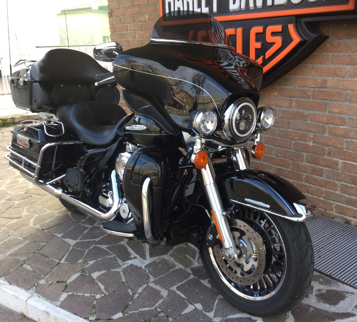 ELECTRA GLIDE ULTRA LIMITED