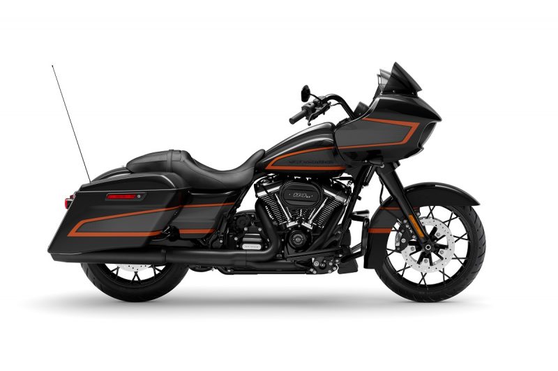 http://FLTRXS%20ROAD%20GLIDE%20SPECIAL%20APEX